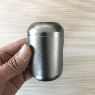 Nove urne za kućne ljubimce Posuda za pohranu pepela za kremiranje životinja Urne za mačke Urne za pse Metalne urne za komemorativne životinje