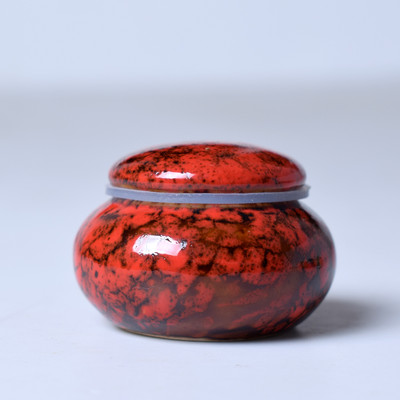 Skrūvējamās mutes kartes dizains pie 15 ml ūdens tilpuma pudeles Mini Ceramic Pot mājdzīvnieku keramikas urnas mutes