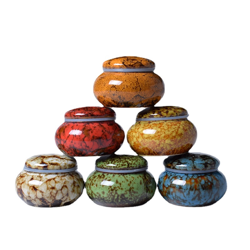 Skrūvējamās mutes kartes dizains pie 15 ml ūdens tilpuma pudeles Mini Ceramic Pot mājdzīvnieku keramikas urnas mutes