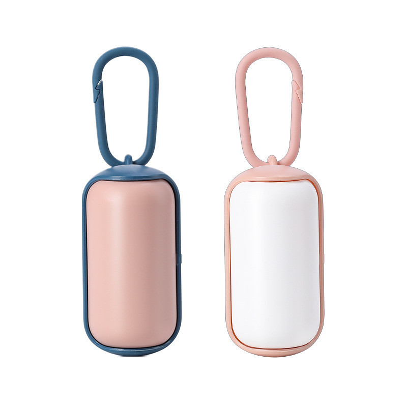 Suņu izkārnījumu maisiņu pārnēsājamais mājdzīvnieku atkritumu maisu dozators Stilīgi, vienkārši suņu atkritumu turētāju dozatori + kaku maisiņu komplekts tīrīšanas piederumi