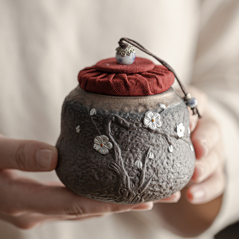 Jednostavna keramička urna za kućne ljubimce Suveniri za kućne ljubimce za pse i mačke u kineskom stilu Visokokvalitetna urna za kućne ljubimce od porculanske gline za pepeo