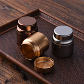 Prijenosna zatvorena posuda od nehrđajućeg čelika Ti-Al legura mala je prijenosna posuda za kreativno pohranjivanje i posuda za pepeo od dlaka kućnih ljubimaca.