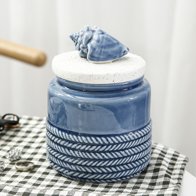 Mājdzīvnieku urna Apbedīšanas urna Kremācijas urnas cilvēku pelniem Pieaugušais liels mājdzīvnieks apbedīšanas urnām mājās vai nišā Kolumbārija memoriālā