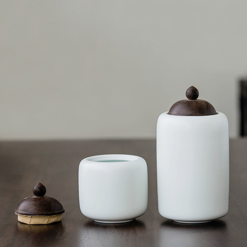 Bijela posuda za pogrebni pepeo Urna za kremiranje ljudi Držač pepela za kućne ljubimce Keramičke urne za uspomenu Pepeo za prijatelje Urne za kovčeg Pečat za pohranu