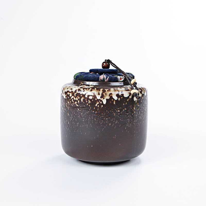 Memorijalna urna Memorijalna urna Pogrebna urna Urne za kremiranje Pepeo Prikaz grobne urne kod kuće u niši u Columbariumu