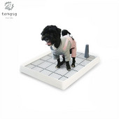 Iekštelpu lolojumdzīvnieku podiņa apmācības tualetes sistēma maziem un vidējiem suņiem, kaķu kucēnu urinēšanas paplātei, plakanu režģi ar statņiem Vienkārša uzstādīšana