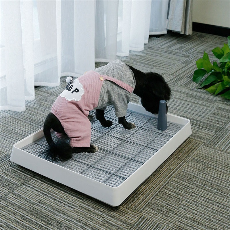 Iekštelpu lolojumdzīvnieku podiņa apmācības tualetes sistēma maziem un vidējiem suņiem, kaķu kucēnu urinēšanas paplātei, plakanu režģi ar statņiem Vienkārša uzstādīšana