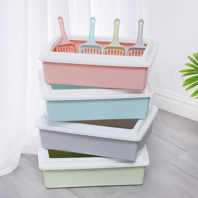 Liela telpa, daļēji slēgta kaķu pakaišu kaste Maza karote kaķu tīrīšanai Plastmasas izsmidzināma tualetes kaste Taisnstūra kaķu pakaišu kaste