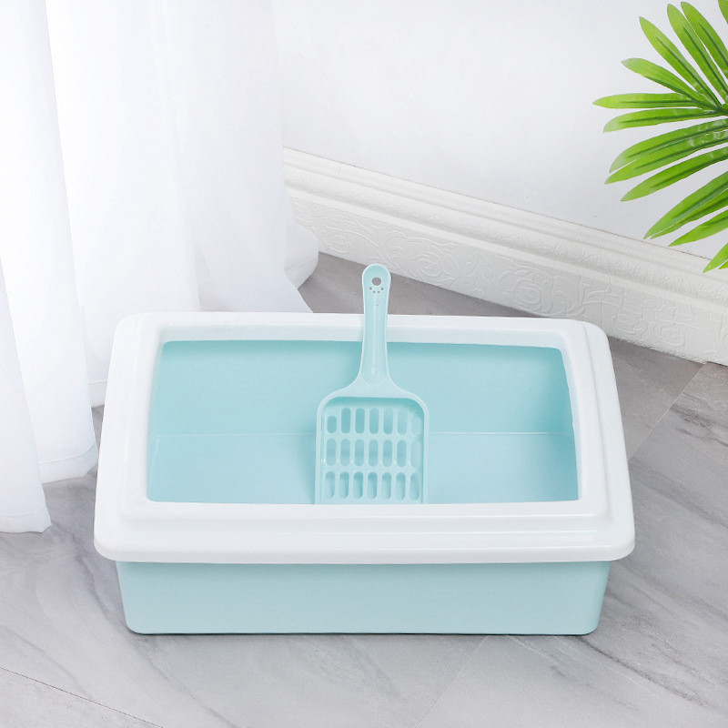 Liela telpa, daļēji slēgta kaķu pakaišu kaste Maza karote kaķu tīrīšanai Plastmasas izsmidzināma tualetes kaste Taisnstūra kaķu pakaišu kaste