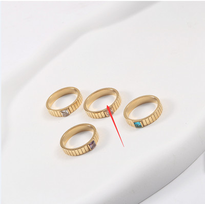 Joolim High End Gold Finish Definty Višebojni mali kvadratni cirkonski prstenovi zupčanika od nehrđajućeg čelika Veleprodaja nakita od nehrđajućeg čelika