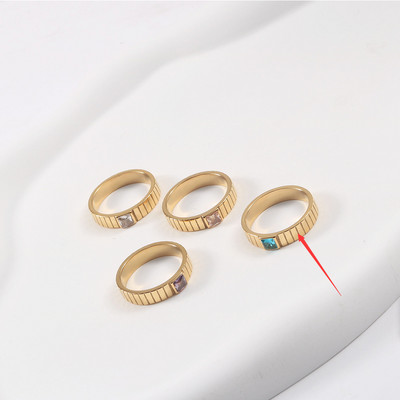 Joolim High End Gold Finish Definty Višebojni mali kvadratni cirkonski prstenovi zupčanika od nehrđajućeg čelika Veleprodaja nakita od nehrđajućeg čelika