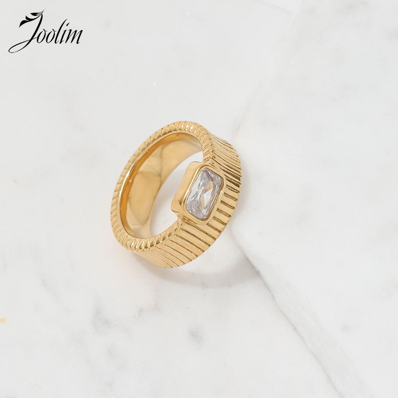 Joolim kõrgekvaliteedilised kuldviimistlusega moekujulised ruudukujulised tsirkoonist hammasrataste rõngad veekindla disainiga naistele roostevabast terasest ehete hulgimüük