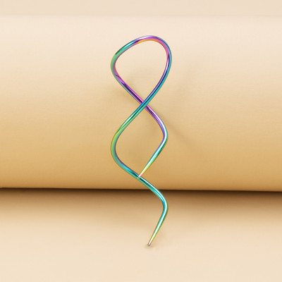 1PC Ķirurģiskā tērauda Twist piekarināmā cilpa auskars Konusveida auss svara pakaramais Helix Hoop Tragus nestuves paplašinātājs pīrsings ķermeņa rotaslietas