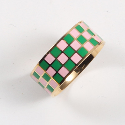 Joolim augstas klases PVD ūdensizturīgi vienkārši rūtaini melnbalti krāsaini gredzeni, tendence sievietēm nerūsējošā tērauda juvelierizstrādājumu vairumtirdzniecība