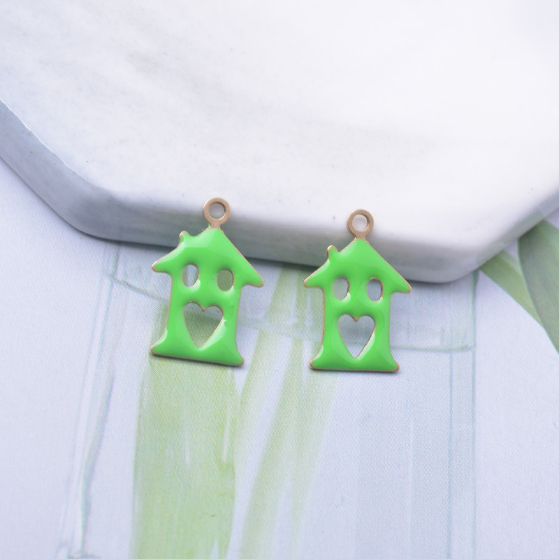 30 komada bakrenih obostrano emajliranih čarolija za ljubavnu kuću Ljubičasti emajl Mali privjesak DIY Ogrlica, narukvica Dodaci Veleprodaja