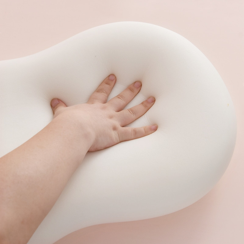 Jastuk za mačji trbuh Jastuk od meke memorijske pjene Jastuk za vrat maternice Štiti za udobnost spavanja Ortopedski jastuk Sporo odskakanje Zdravlje vrata