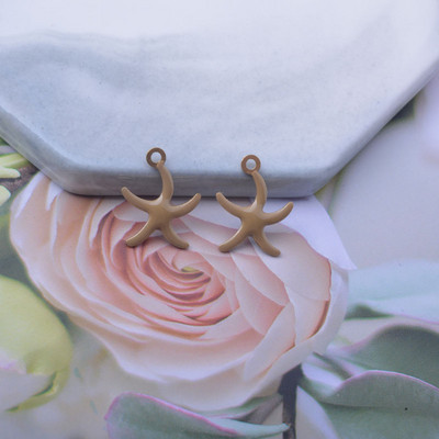 30gab 16*12mm vara abās pusēs emaljētas jūras zvaigznes piekariņi rokassprādzes aksesuāri auskaru atradumi