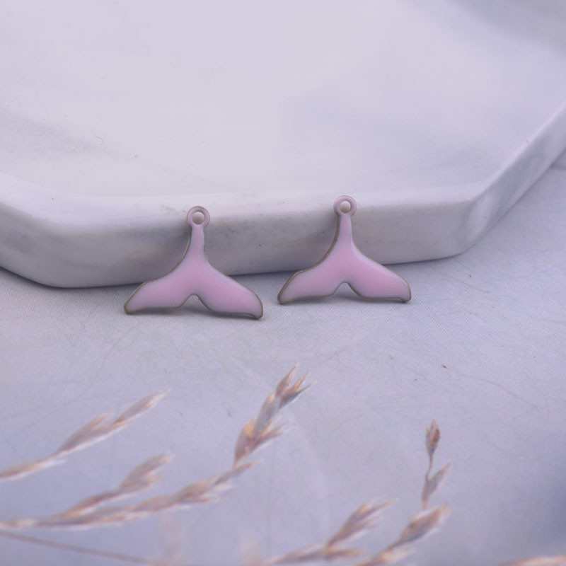 30gab 9*12mm Abām virsmām emaljas zivs astes piekariņi vara emaljas kulons DIY rotaslietu izgatavošana