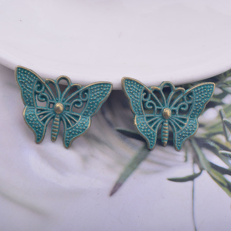 12 kom/lot 15*30 mm Boemski stil Drevni brončani leptir privjesci Legure Životinjske ušne privjeske DIY Nakit Komponente naušnica