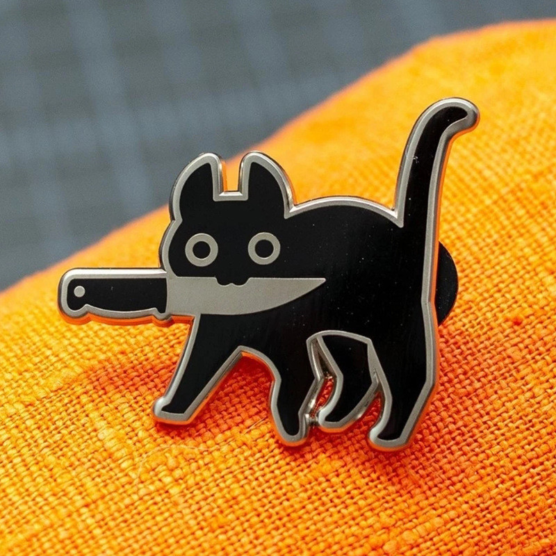 Tim za male noževe Crna mačka Šef policije sa štitnikom za nož Jedan nož Stream Crtić Animacija Emajlirana značka Dodaci Japanski sv.