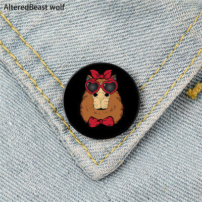 Capybara pliva Crtana igla Prilagođeni smiješni broševi Torba na rever košulje Slatka značka Crtane emajlirane igle za ljubavnice prijateljice