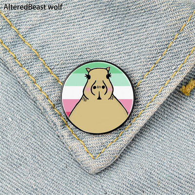 Capybara pliva Crtana igla Prilagođeni smiješni broševi Torba na rever košulje Slatka značka Crtane emajlirane igle za ljubavnice prijateljice
