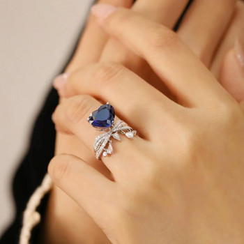 2022 Ново пристигане Симулация на малка форма на слушане Сапфирено синьо CZ сватбен пръстен за жени Сребърен цвят Булчинско обещание Бижута
