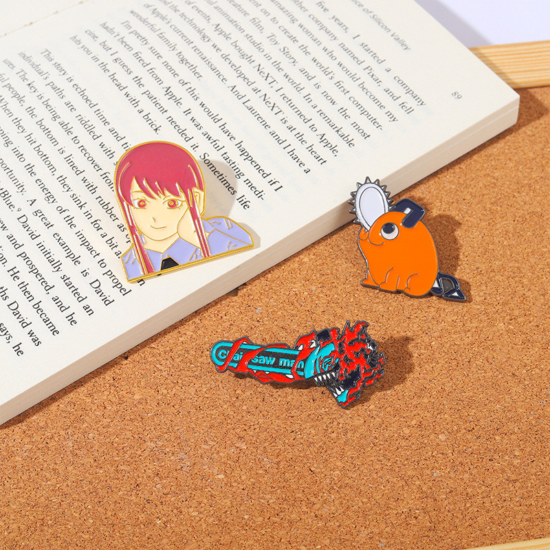 Japan Anime Motorna pila Metalna emajlirana igla Značka Cosplay Pochita Kolekcija suvenira Broš Igla Strip Kawai dodaci za obožavatelje Poklon