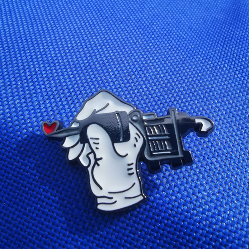 Tattooist Artist Tetovēšanas mašīna Emalja Piespraudes Atloks Piespraudēja mugursoma Kostīma nozīmīte Rotaslietas Aksesuāri Dāvana