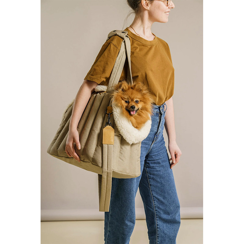 Pārnēsājami ziemas mājdzīvnieku suņu autosēdeklīši, somas Automašīnas kastes pastiprinātāja audzētavas soma mazu suņu kaķu ceļojumiem