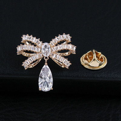 CINDY XIANG Novopristigli broševi od kubičnog cirkonija s mašnama za žene Ljetna modna majica s iglama Bakreni nakit visoke kvalitete