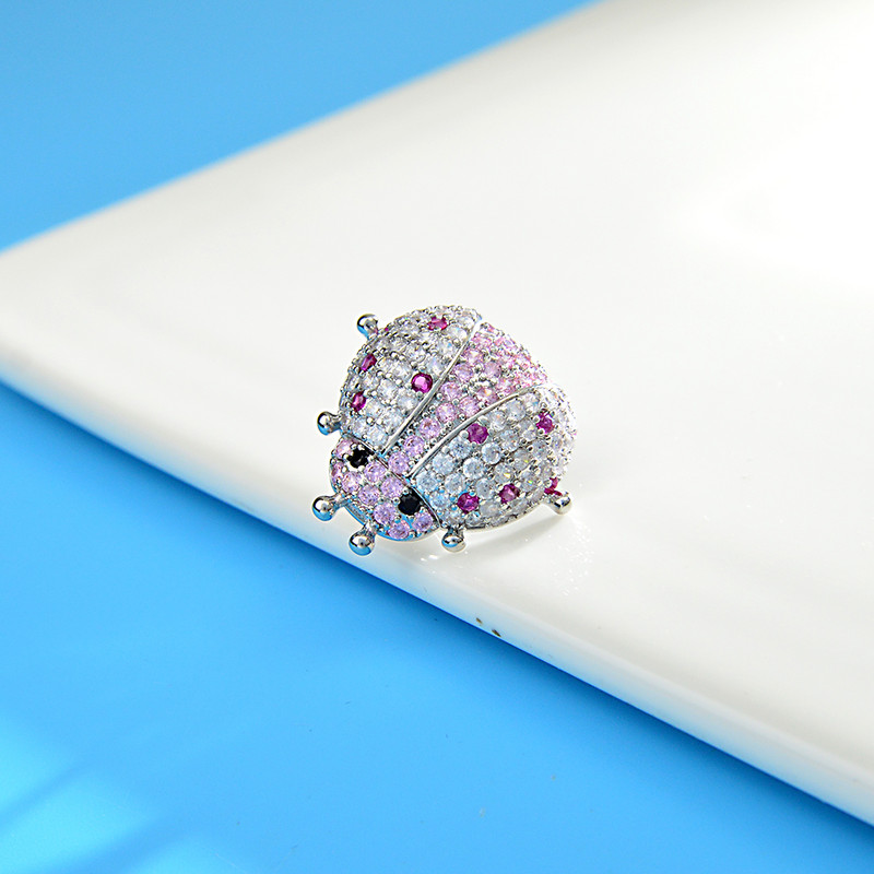 CINDY XIANG Kubni cirkonij Broševi bubamara za žene i muškarce Slatki kukci Pribadača Bakreni nakit 2 boje Dostupne poklon