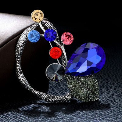 CINDY XIANG Rhinestone ziedu sakta Vintage modes kristāla pin Kāzu rotaslietas ziemas dizains aksesuāri sakausējuma materiāls