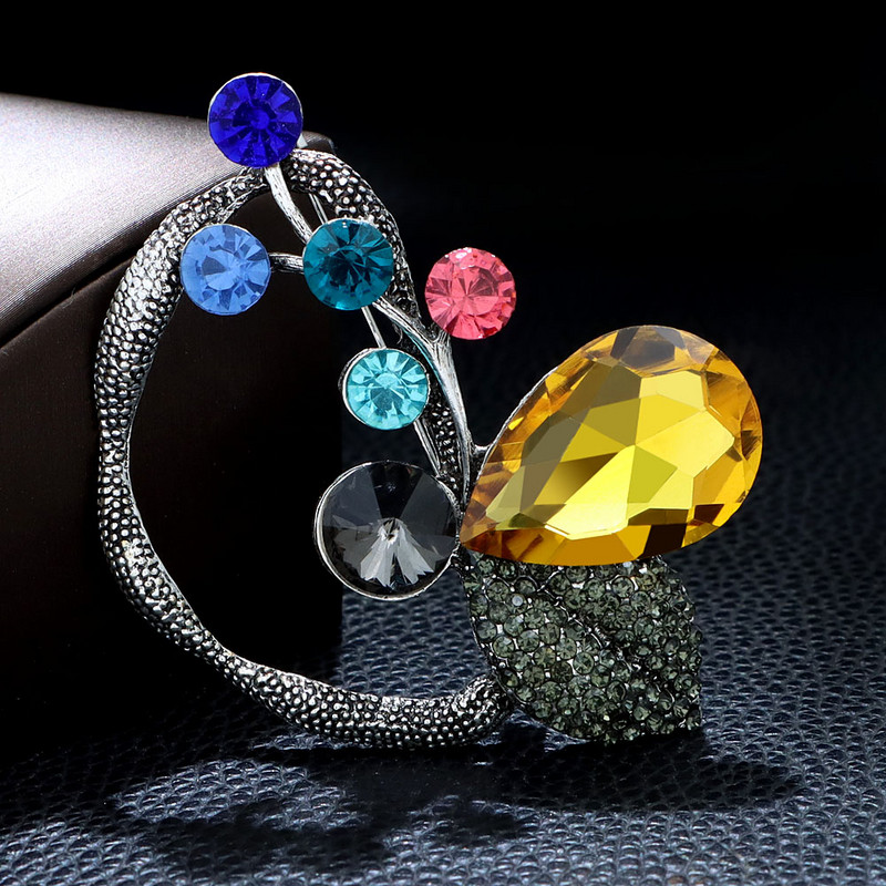 CINDY XIANG Rhinestone ziedu sakta Vintage modes kristāla pin Kāzu rotaslietas ziemas dizains aksesuāri sakausējuma materiāls