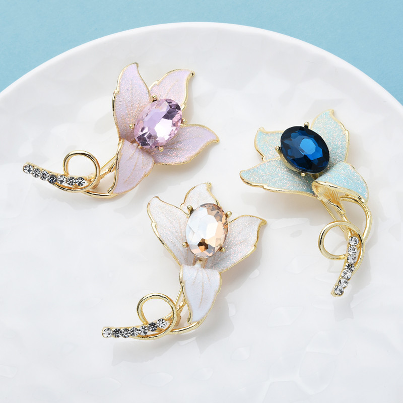 Wuli&baby emajlirani cvjetni broševi od kamenčića za žene Unisex 3 boje Beauty Lily Broš za uredske zabave Pokloni