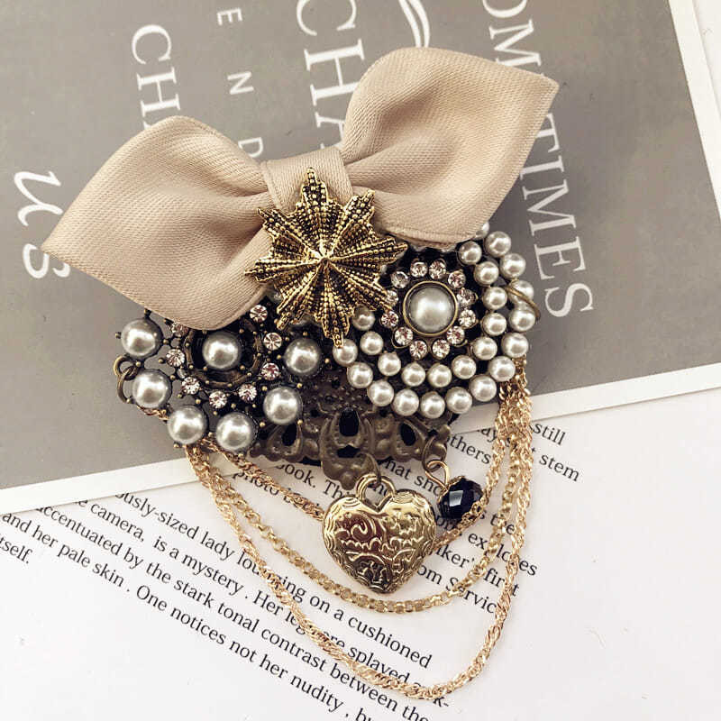Novi vintage broševi u obliku srca s resicama Ženski broševi igle Vrpca mašna Veliki simulirani biser Ruž za usne Korsaž Modni nakit