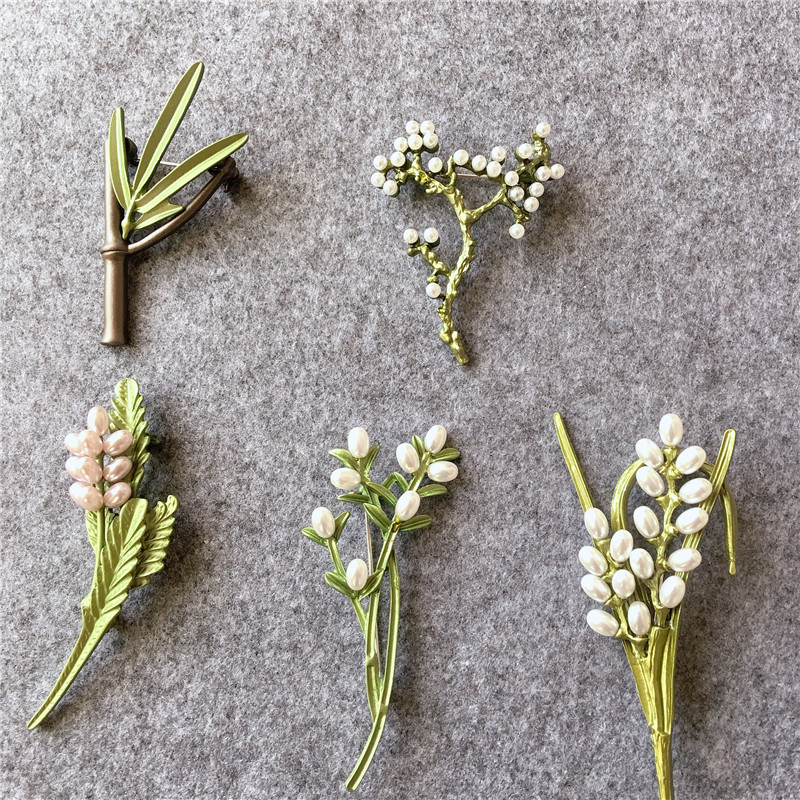 Kreativna mašna Metalna uvijena životinja, biljka, broš, dodaci, ženski dječji broševi za blagdane, darovi