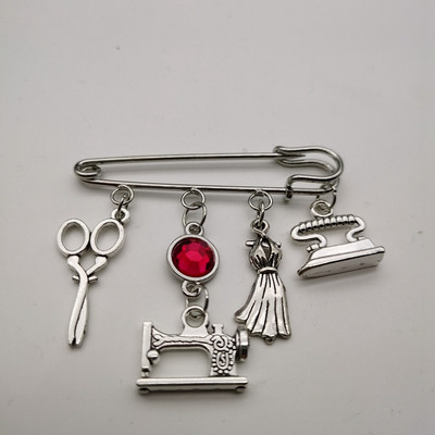 Personalizirane nove igle za šivaće strojeve, krojačke igle, škare, šik broševi