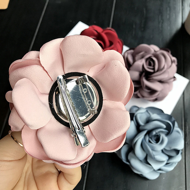 Korejska visokokvalitetna tkanina, kamelija, broševi s dvostrukom namjenom u obliku velikog cvijeta, odijelo, ovratnik, broš, igla, rever za ženske dodatke