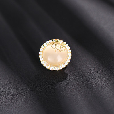 Vrhunski šuplji broš s cvijetom ruže Opalni kristalni magnetski broševi Bez igle Šal Džemper Koržaž Fiksni dodaci za odjeću