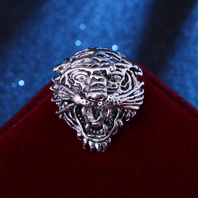 Jauna Retro Metāla Tiger Animal Piespraude Vīriešu Uzvalks Apkakle Piespraudes Modes Žetons Apģērbs Rotaslietas Sieviešu Aksesuāri