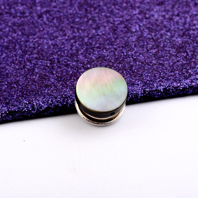 Visokokvalitetni metalni magnetski broševi od prirodne školjke za žene Šal Igle za ovratnik košulje Bedž Modni nakit Odjevni dodaci