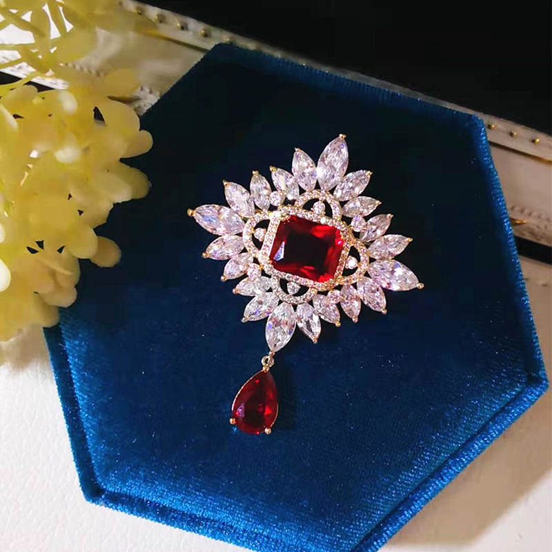 Retro Rhinestone Pušķu Ķēde Piespraudes Britu Stila Pērļu Kristāla Apkakles Piespraudes Greznas Rotaslietas Ballīte Ikdienišķas Piespraudes Aksesuāri