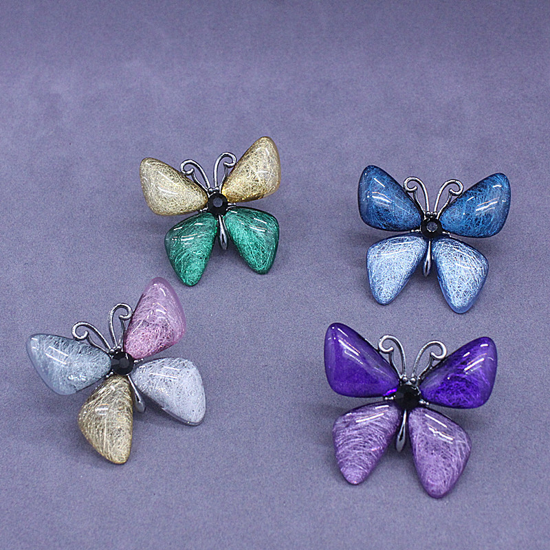 Retro sveķu tauriņš korsāžas piespraudes jaciņa šalles sprādzes nozīmīte kukaiņu atloka piespraudes greznas rotaslietas saktas sievietēm aksesuāri