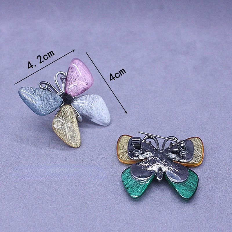 Retro sveķu tauriņš korsāžas piespraudes jaciņa šalles sprādzes nozīmīte kukaiņu atloka piespraudes greznas rotaslietas saktas sievietēm aksesuāri