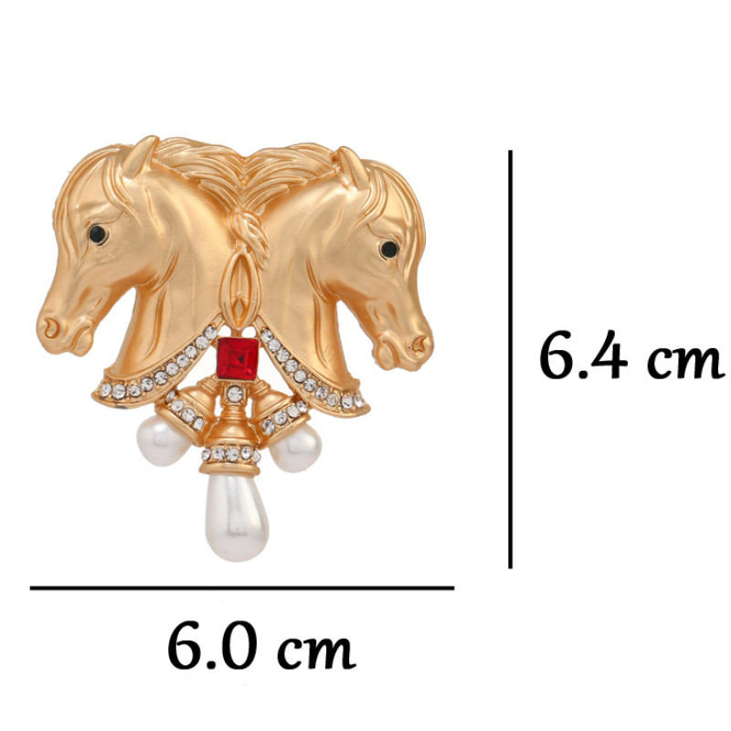 Jaunas dzīvnieku zirgu piespraudes Pērļu Rhinestone atloka piespraudes sievietēm Vīrieši Modes jaciņa Šalle Sprādze Žetons Modes Aksesuāri Dāvanas