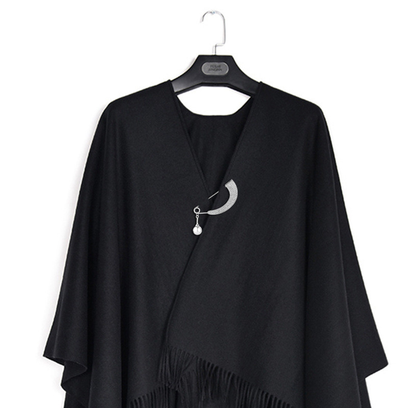 Jednostavan broš za žene Kristalni dijamant Zakrivljeni biserni privjesak Metalni kardigan Igla za kaput Kopča za šal Dodaci Nakit Luksuzni