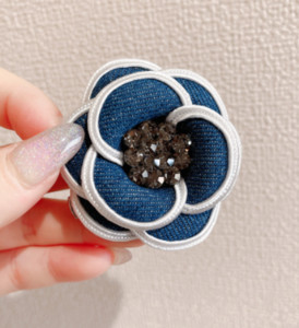 Žene, djevojke, broš, igle, značka, velika metalna mašna, lanac, biserna resa, veleprodajni kaput 5 korejskih ručno rađenih modnih dodataka