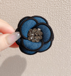 Žene, djevojke, broš, igle, značka, velika metalna mašna, lanac, biserna resa, veleprodajni kaput 5 korejskih ručno rađenih modnih dodataka