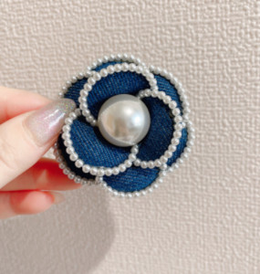 Žene, djevojke, broš, igle, značka, velika metalna mašna, lanac, biserna resa, veleprodajni kaput 5 korejskih ručno rađenih modnih dodataka